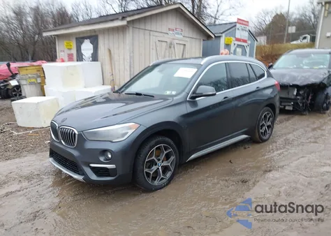2018 BMW X1 xDrive28I z USA, uszkodzony, nr VIN WBXHT3C30J5L27524